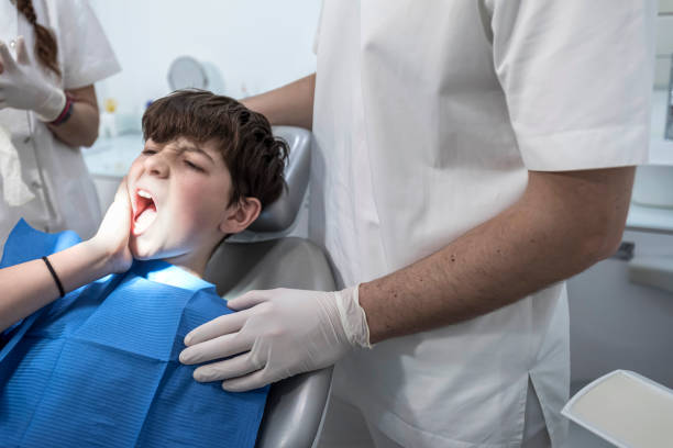 Best Tooth Infection Emergency Dentist  in Mundelein, IL